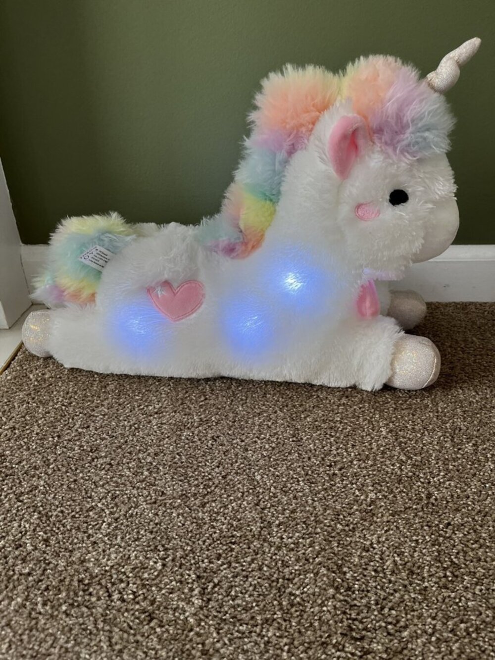 FAO Swartz Plush Toy White Rainbow Unicorn Light Up Color Changing Music